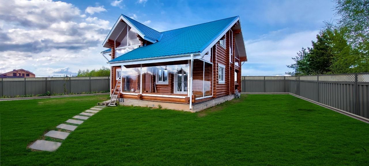 Мягкие окна на веранде загородного дома в посёлке Черкизово